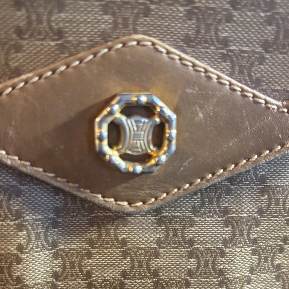 Celine vintage Tan Patterned Shoulder Bag - Picture 3 of 17